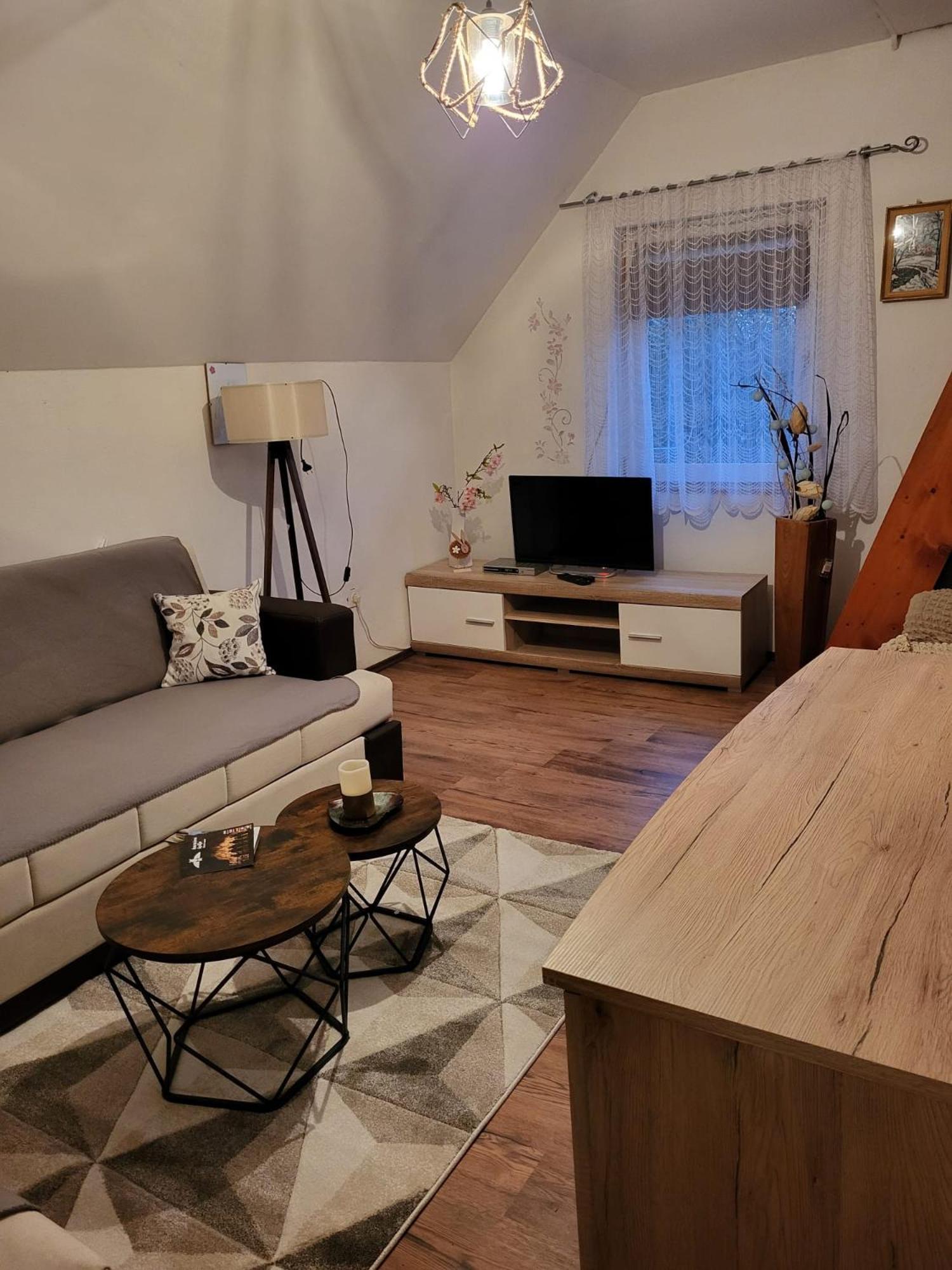 Apartments Matovina Saborsko Ngoại thất bức ảnh